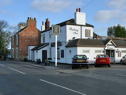 Rise The Railway Inn المظهر الخارجي الصورة